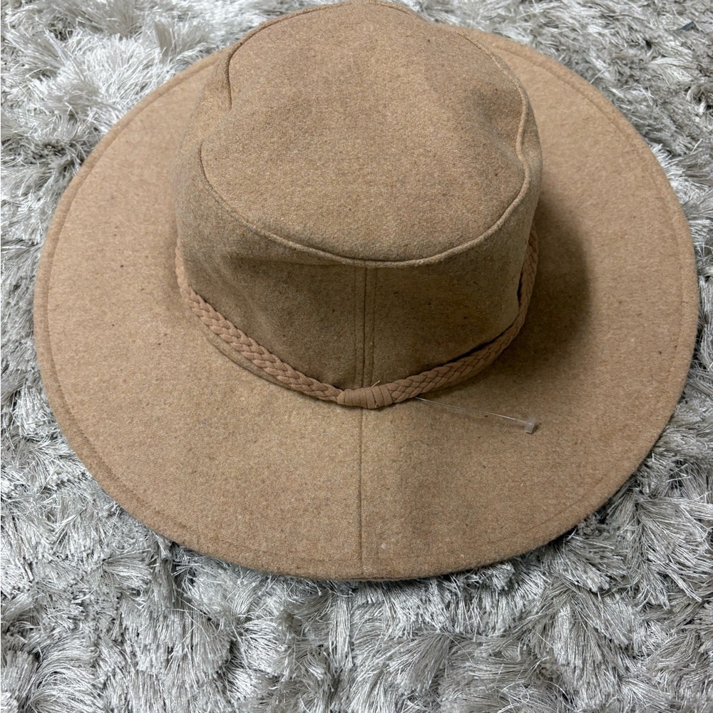 NWT ASN Stylish Tan Wide-Brim Hat